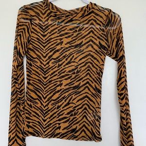 Wild Fable size small mesh top